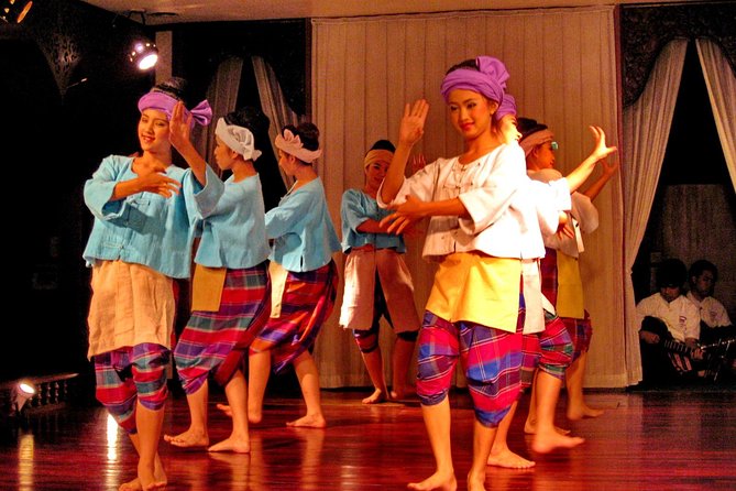 Traditional Khum Khantoke Dinner & Dance Show at Chiang Mai with Return Transfer - Old Chiangmai Cultural Center, and why the venue matters
