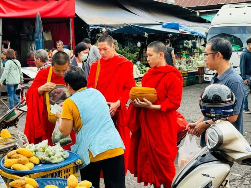 Walk With Monks Collecting Alms(meeting point maybe change) - Key highlights worth getting up for