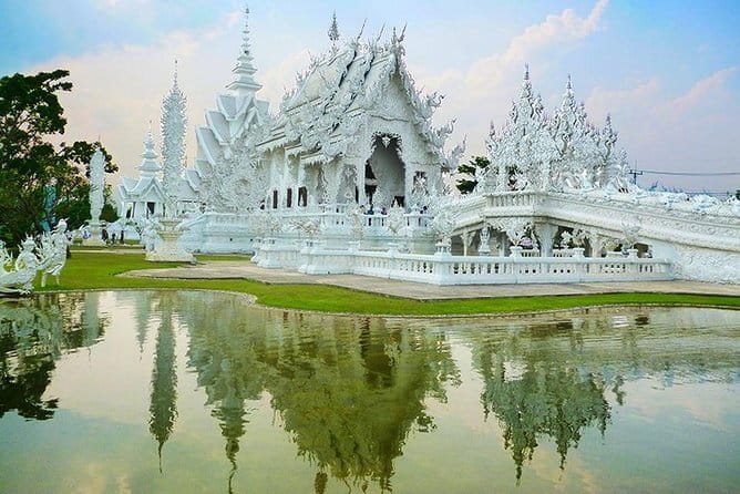 Wat Doi Suthep And Wat Pha Lat Evening Tour - Price and Value: Is $21.50 Fair for Two Temples?