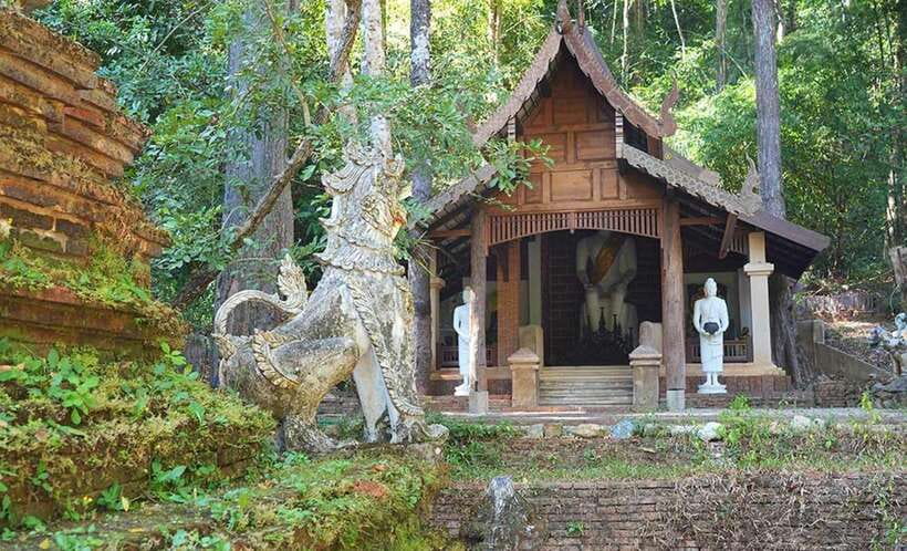 Wat Phra That Doi Suthep & Wat Pha lat Evening Tour & Guide - Should You Book This Evening Temple Tour?