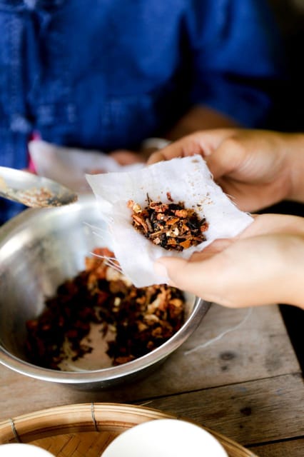 Workshop Making Herbal ball & herbal inhaler - Hang Tueng Farm in Chiang Mai Province, and how you find it