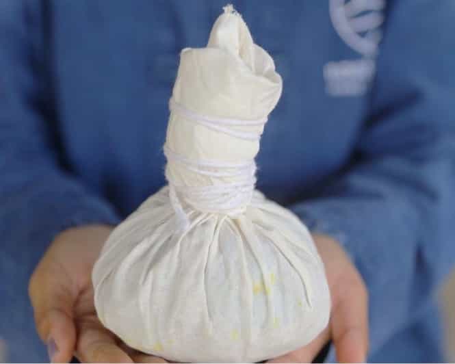 Workshop Making Herbal ball & herbal inhaler - Herbal inhaler creation: a portable aromatherapy skill
