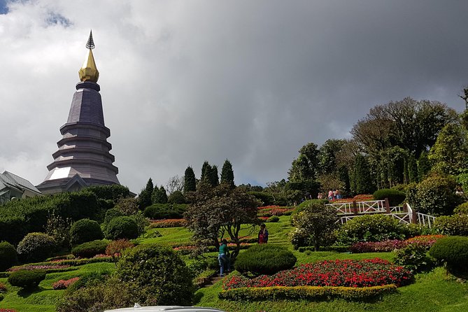 Wow! Doi Inthanon National Park Adventure, Lunch & Entry Included - Waterfall circuit: Wachirathan Falls and Sirithan Falls